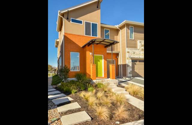 7308 Easy Wind Dr Gallery 4