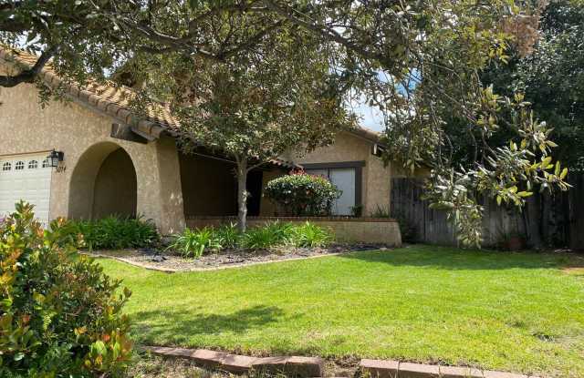 3074 Lodgewood St Gallery 2