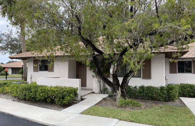 701 Club Drive - 701 Club Drive, Palm Beach Gardens, FL 33418