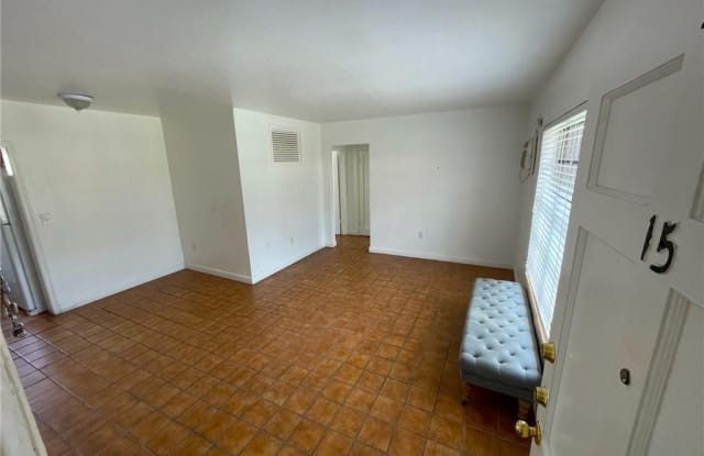 631 SW 11th St - 631 SW 11th St, Miami, FL 33129