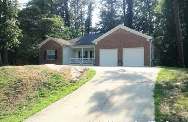 791 Caron Cir North West - 791 Caron Circle Northwest, Atlanta, GA 30318