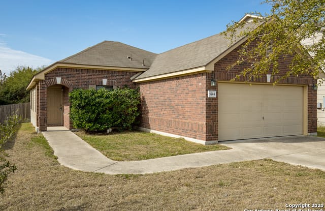 5744 MAXFLI DR - 5744 Maxfli Drive, Schertz, TX 78108