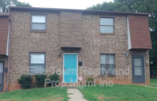 309 Cemetery St photos photos