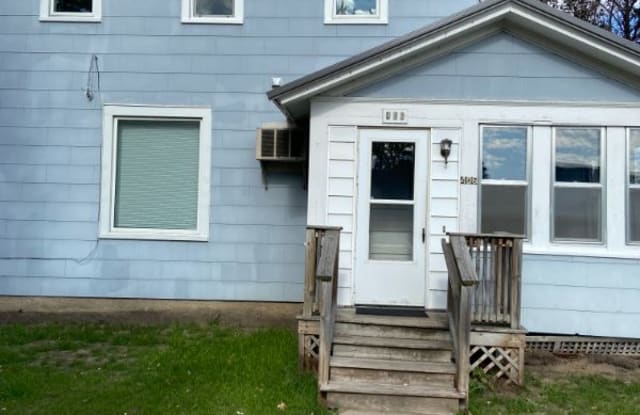 406 East 7th St 1 - 406 East Wabasha Street, Winona, MN 55987