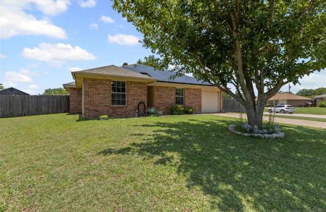 1107 Lynnwood Court Gallery 4