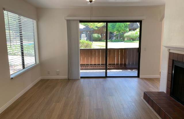 UPDATED2 Bed/2 Bath Alpine Oaks Condo photos photos