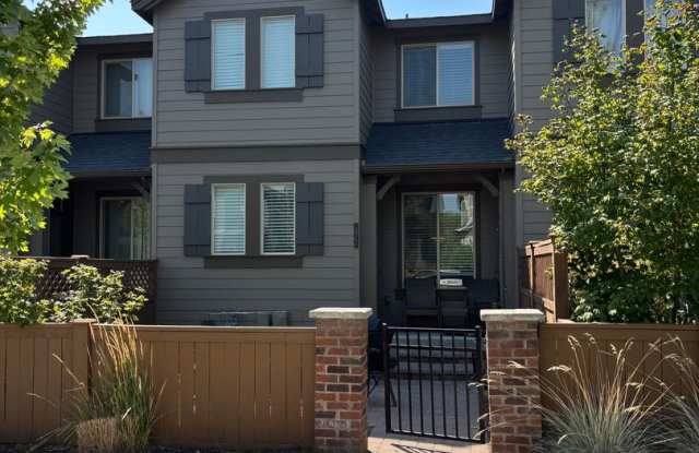 2 Story Bend Home with Fenced Yard and Patio photos photos