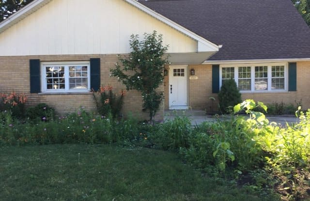 4503 Magnolia Drive - 4503 Magnolia Drive, Rolling Meadows, IL 60008