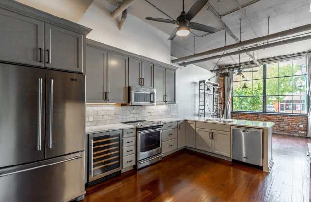 1301 Market Street - 1301 Market Street, Chattanooga, TN 37402