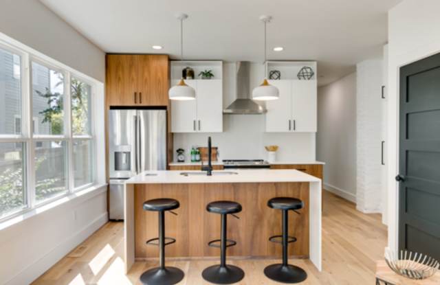 The Uptowns on 23rd - Luxury Apartment Living Gallery 3