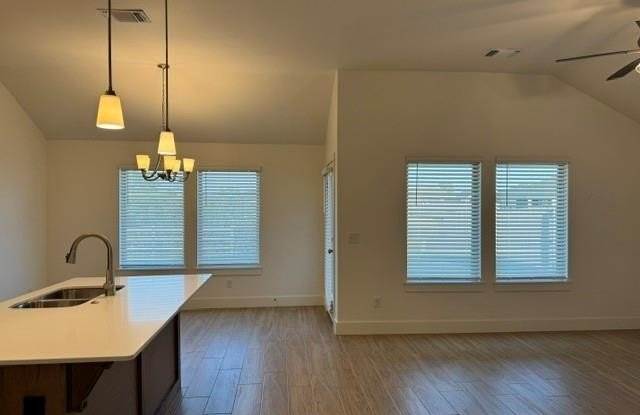 16104 Wolf Creek Way Gallery 4
