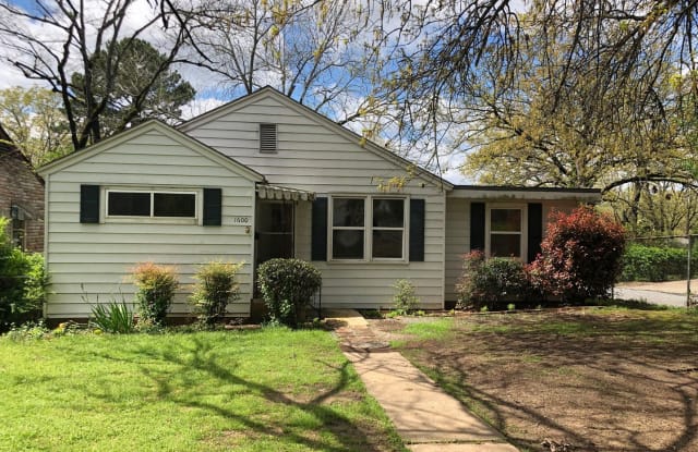 1600 S Pierce St - 1600 South Pierce Street, Little Rock, AR 72204