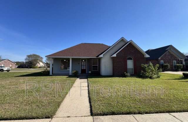 4388 Pasture Clear Ct - 4388 Pasture Clear Court, Zachary, LA 70791