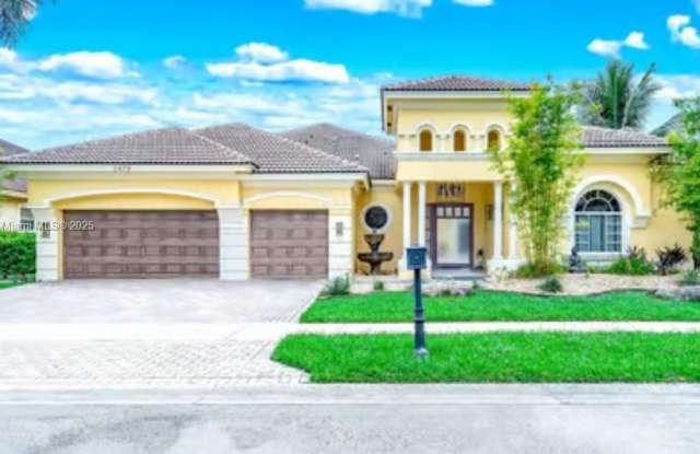 1475 SW 157th Ave photos photos