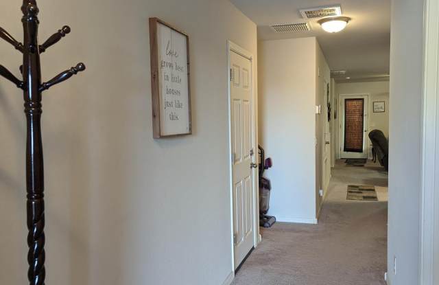 131 E PATTON Avenue Gallery 2