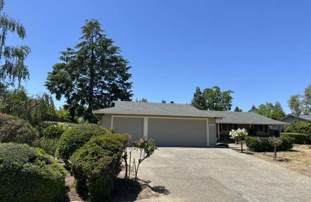 12689 Cambridge DR photos photos