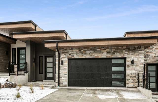 854 E Klaim Drive Gallery 2