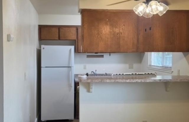 5531 Paloma Avenue - 2 Gallery 4