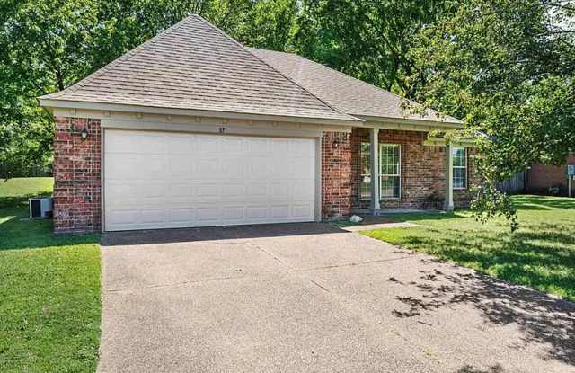 Charming 3 bedroom 2 bath home in Oakland photos photos