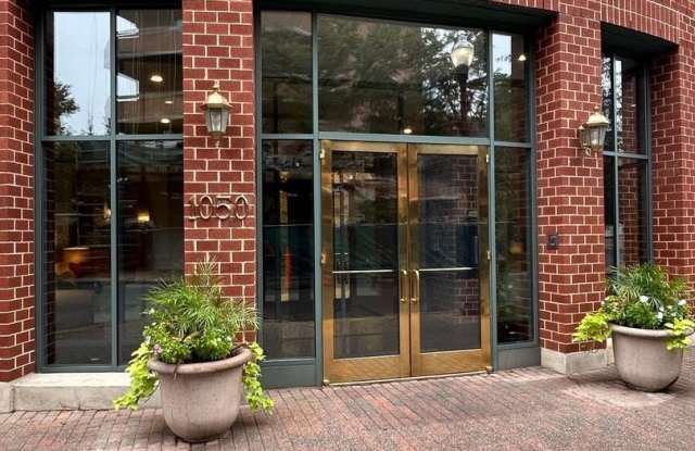 1050 N TAYLOR ST N #1-101 Gallery 1