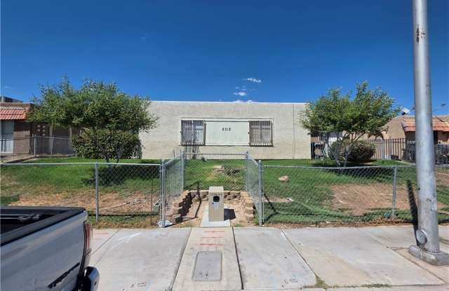 5312 Redberry Street Gallery 2
