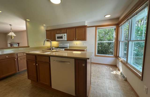 7006 Parker Hill Dr photos photos