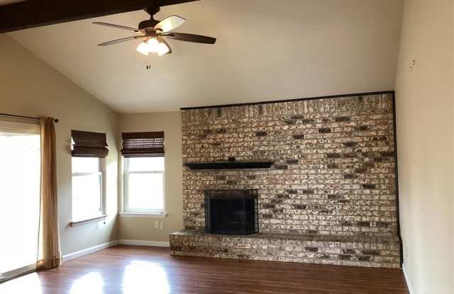 6469 Fairview Drive Gallery 2