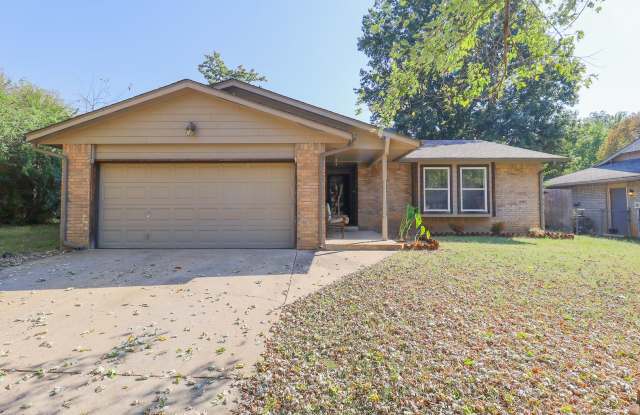3 BED 2 BATH! Schedule a tour today! photos photos
