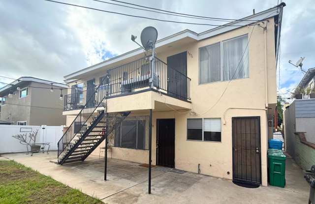 3974-80 Louisiana St Gallery 1