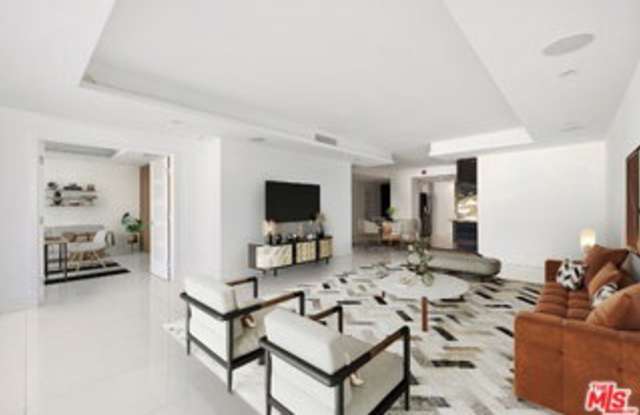 1100 Alta Loma Road Gallery 3