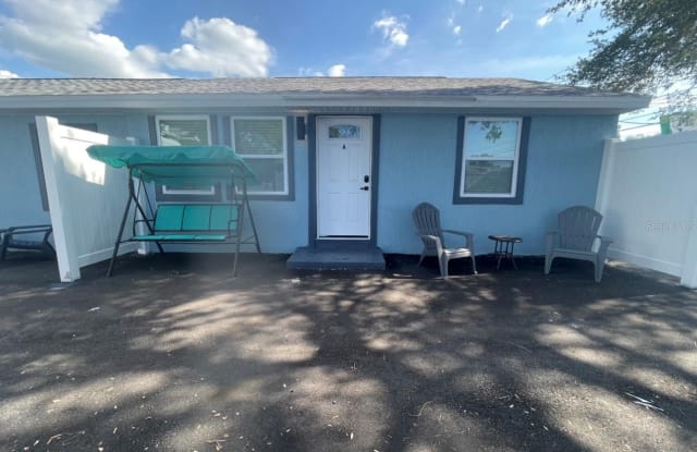 5175 SEMINOLE BOULEVARD - 5175 Seminole Boulevard, Seminole, FL 33708