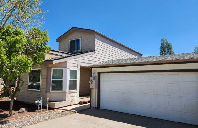 AVAILABLE NOW! Beautifully Remodeled Home Near Historic Route 66 photos photos