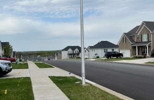 248 Blackthorn Dr photos photos