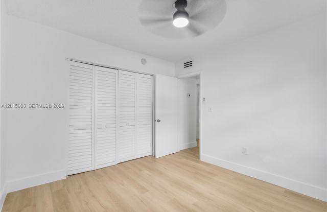 13880 Northeast 20th Place Gallery 4