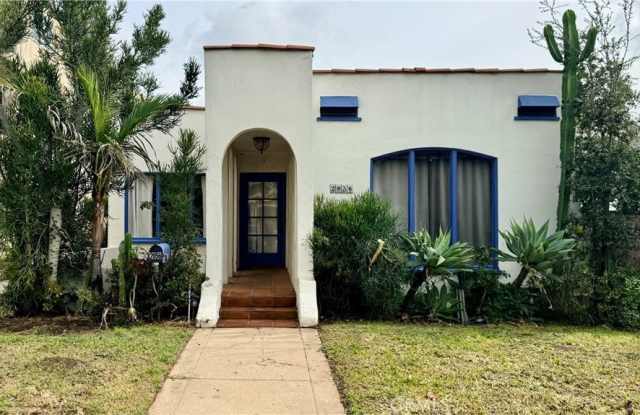 2056 Meridian Avenue photos photos