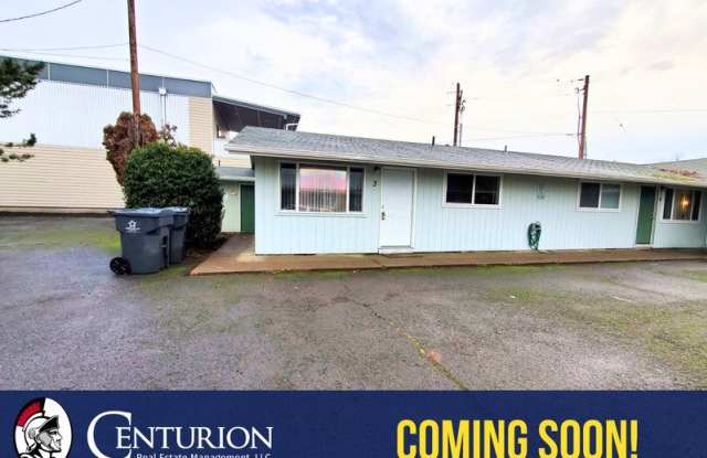 926 SE Uglow Ave photos photos