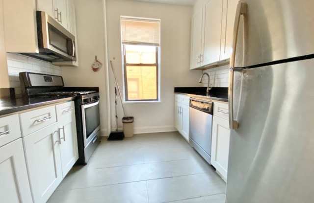 105 Pinehurst Avenue - 105 Pinehurst Avenue, New York City, NY 10033