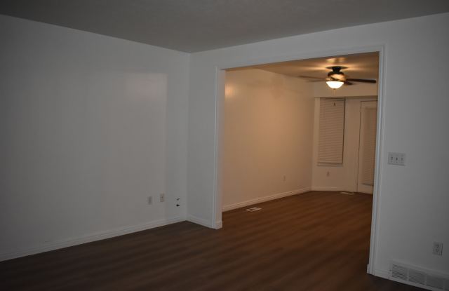 2989 W. Shadow Park Drive Gallery 2