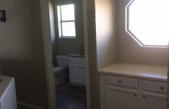 2420 S APACHE Drive Gallery 3