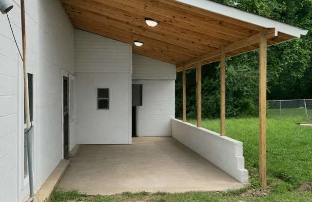 383 D St Gallery 2