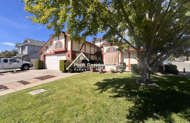 Spacious Antelope 3bd/2ba Home with Large Sunroom! photos photos