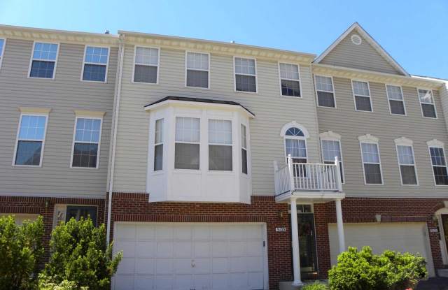 5123 BALLYCASTLE CIR - 5123 Ballycastle Circle, Kingstowne, VA 22315