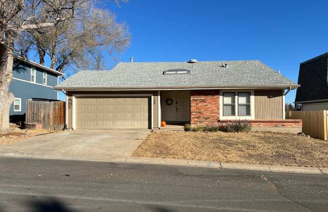 206 Cypress Circle - 206 Cypress Circle, Broomfield, CO 80020