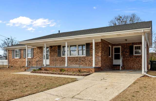 3 Br/2 Ba Ranch Close to Post photos photos