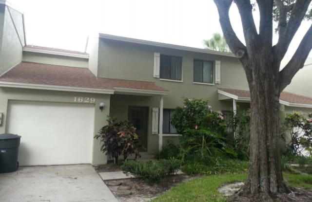 1629 Adams Cir S - 1629 Adams Circle South, Pinellas County, FL 33771