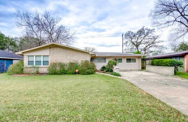 5001 Libbey Ln Gallery 3