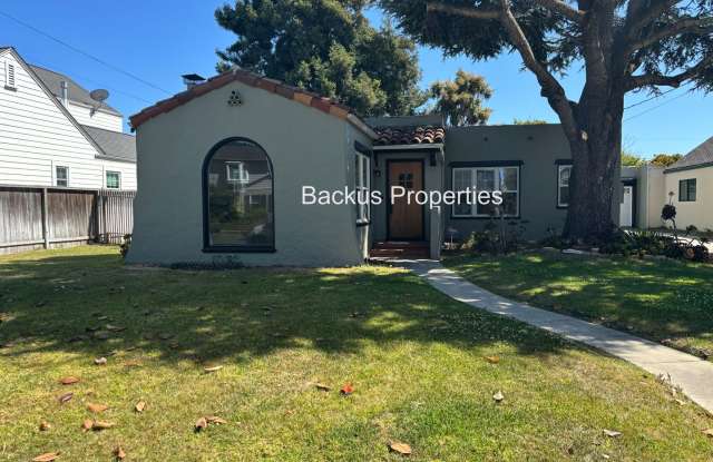 Beautiful Home in heart of Maple Park area - 222 Oak St. photos photos