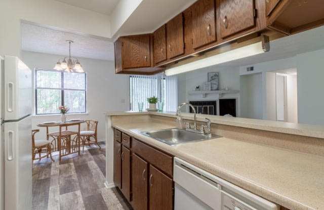 101 Tanglewood Dr Unit C11 photos photos