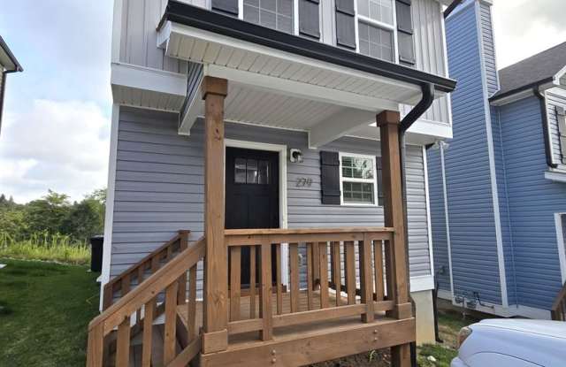 3/2.5 Modern Home off 421 in Boone, R-2 Zoned photos photos