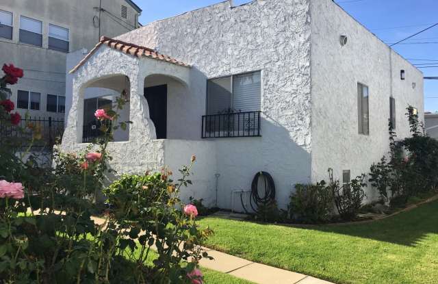 Belmont Heights/Zaferia District 2 bedroom 1 bath Home photos photos